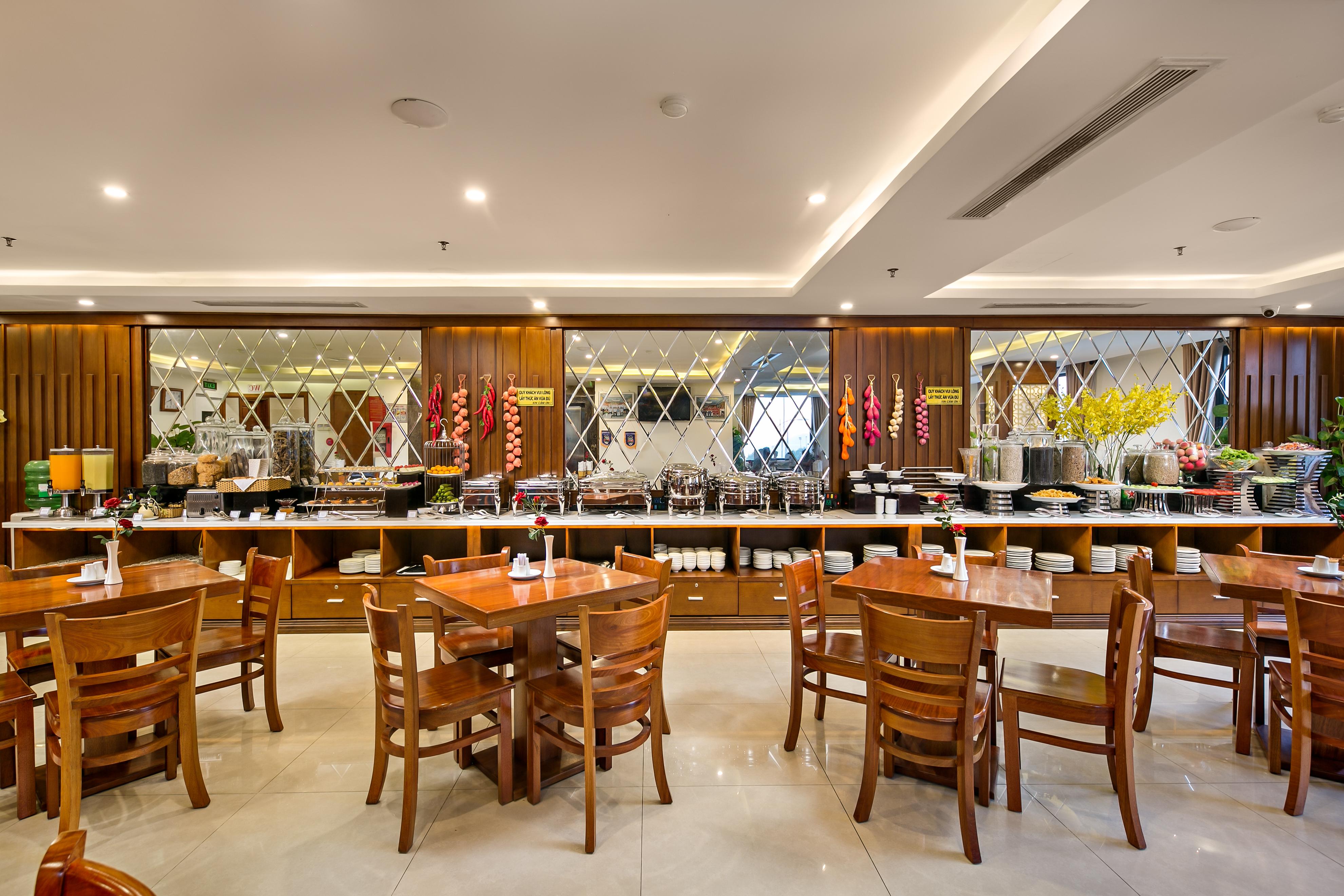 Hung Anh Hotel Đà Nẵng Exterior foto